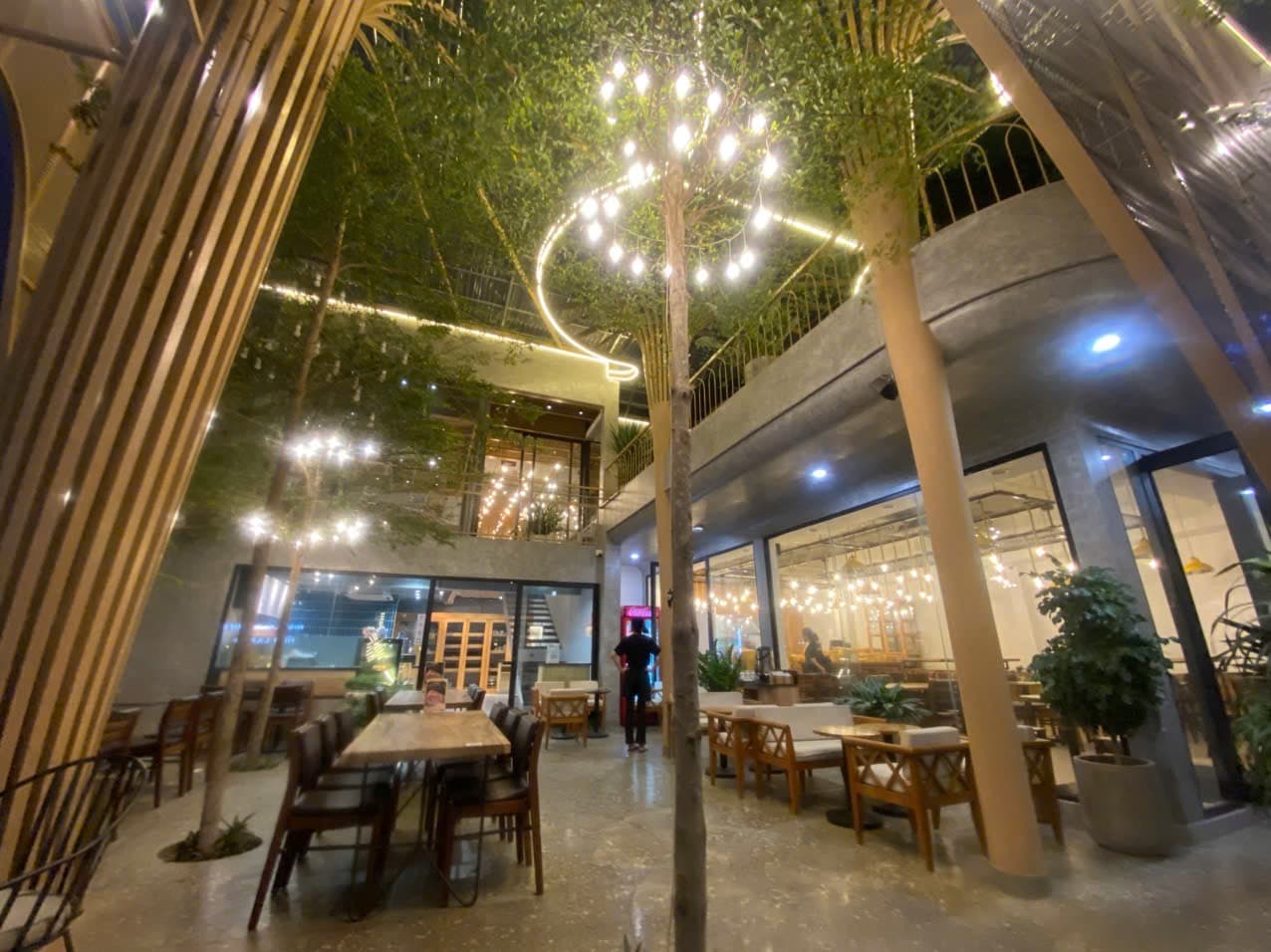 cho thuê nhà 246 Trần Hưng Đạo Ngang 15x20x 2 tầng. - Ảnh 1