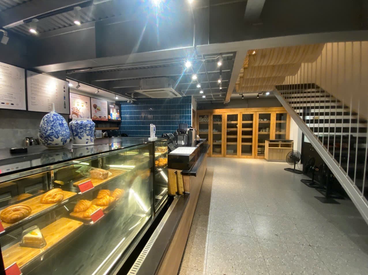 cho thuê nhà 246 Trần Hưng Đạo Ngang 15x20x 2 tầng. - Ảnh 3