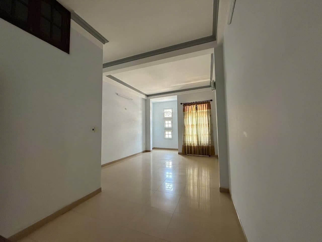 CHO THUÊ NHÀ NGUYÊN CĂN 4 TẦNG 75M2 TẠI ĐƯỜNG NGUYỄN HOÀNG - Ảnh 8