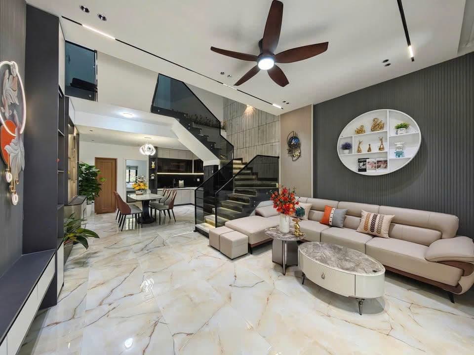 CHO THUÊ NHÀ NGUYÊN CĂN FULL NỘI THẤT TẠI LIÊN CHIỂU - Ảnh 2