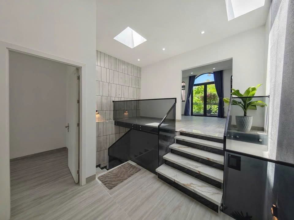 CHO THUÊ NHÀ NGUYÊN CĂN FULL NỘI THẤT TẠI LIÊN CHIỂU - Ảnh 9