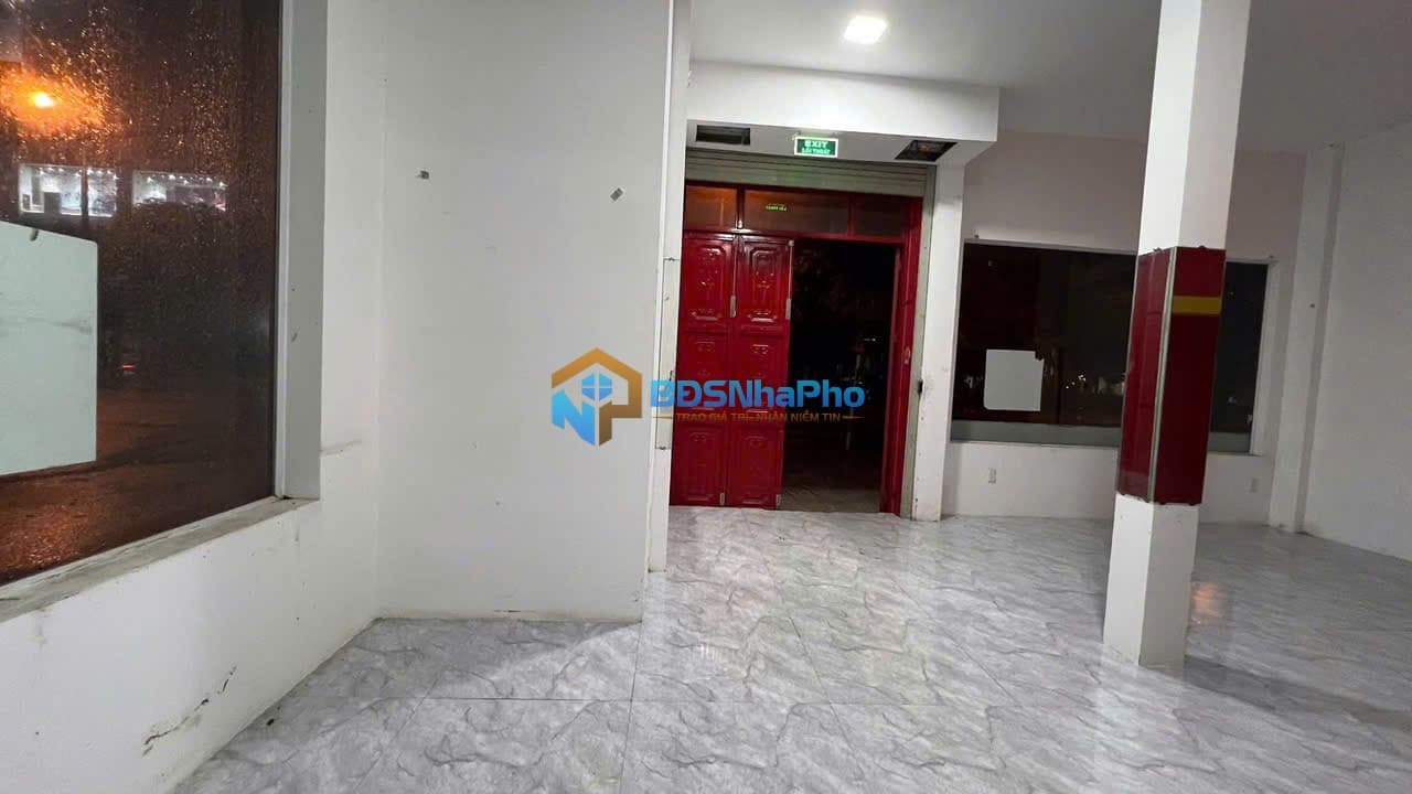 CHO THUÊ MB 320M2 NGAY NGÃ TƯ PHẠM HÙNG - Ảnh 4