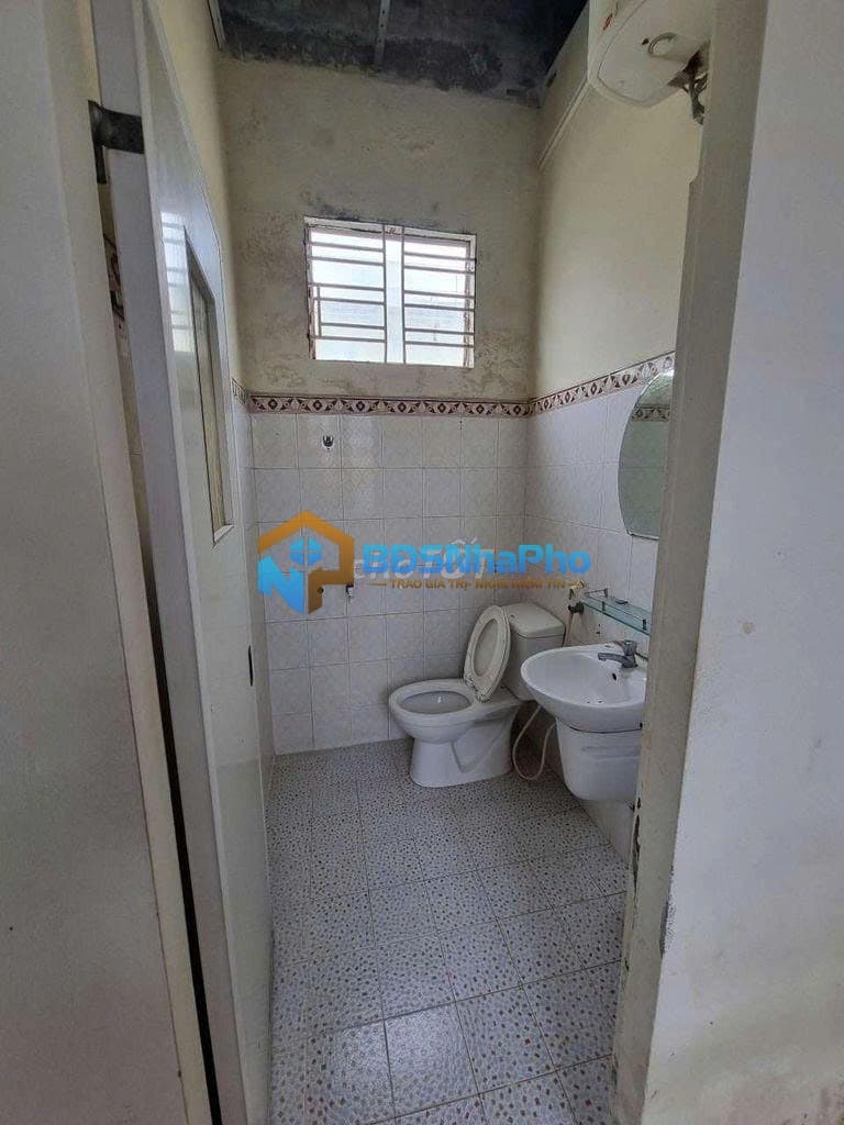 CHO THUÊ NHÀ NGUYÊN CĂN 2.5 TẦNG GẦN CHÍNH HỮU - Ảnh 6