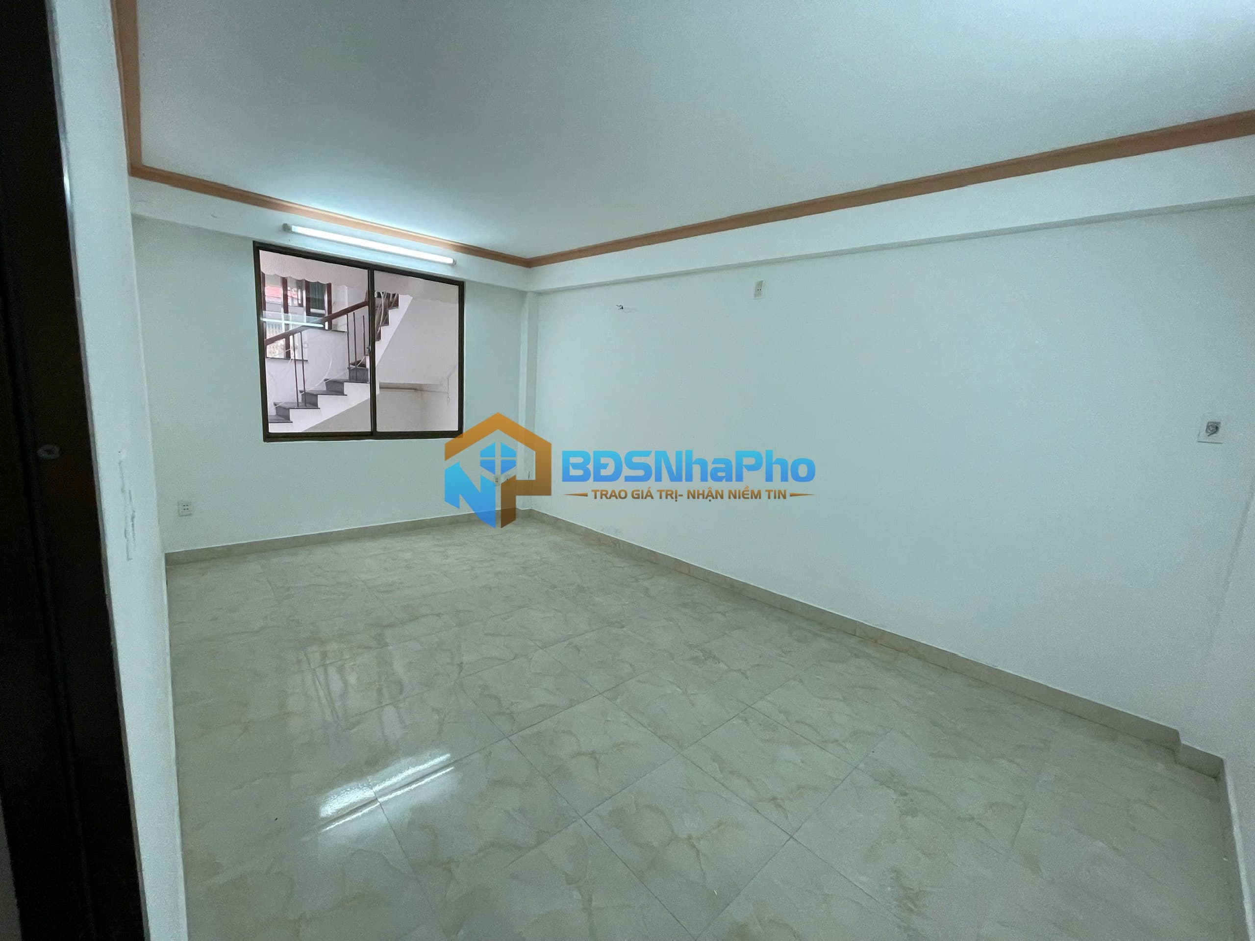 CHO THUÊ NHÀ NGUYÊN CĂN 2 TẦNG KIỆT OTO TẠI LÊ ĐÌNH LÝ - Ảnh 4