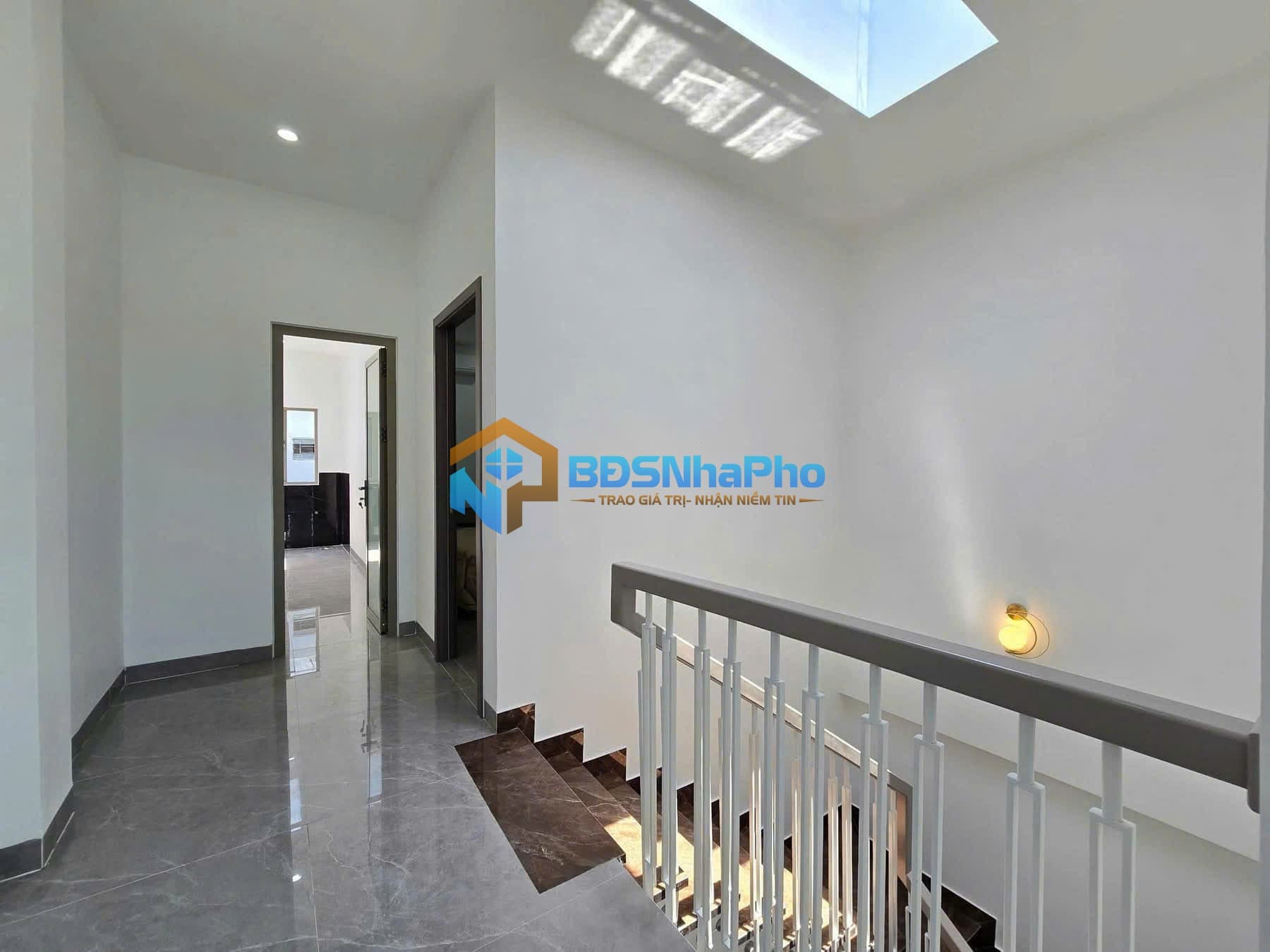 CHO THUÊ NHÀ NGUYÊN CĂN 3 TẦNG MỚI 100% TẠI HOÀ MINH - Ảnh 3