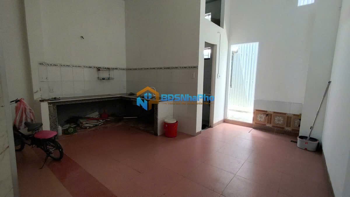 Nhà nguyên căn 3 tầng Hà Huy Tập - Ảnh 3