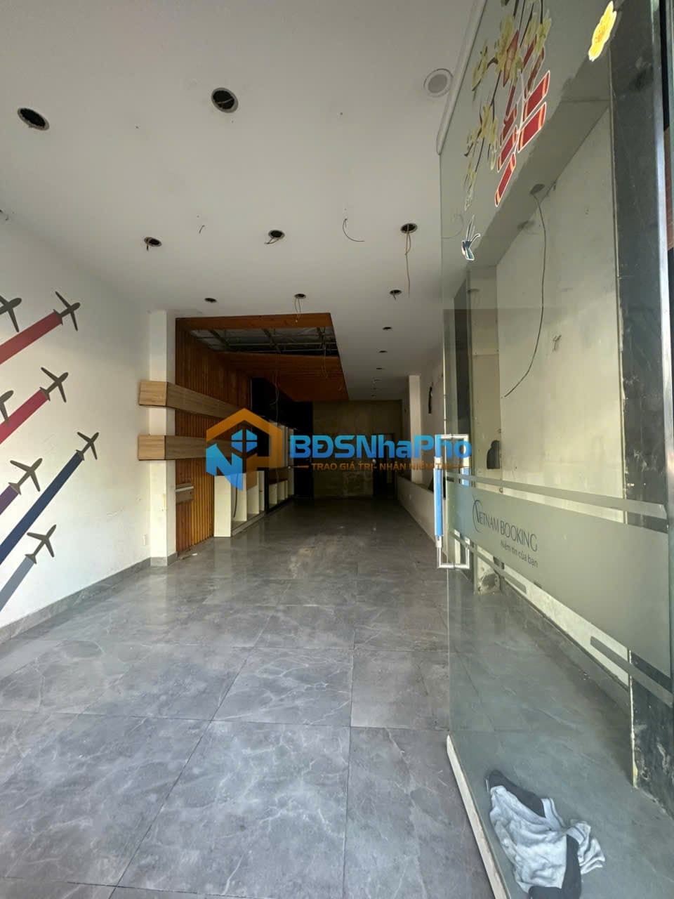 CHO THUÊ NHÀ NGUYÊN CĂN 4 TẦNG DT 105M2 TẠI NGUYỄN VĂN LINH - Ảnh 3