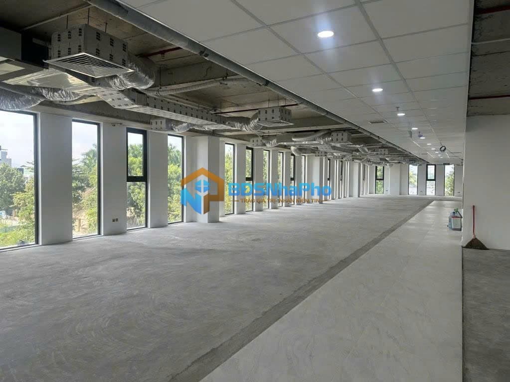 VĂN PHÒNG CHO THUÊ Ở TOÀ NHÀ SUMMIT TỪ 100M2 - 600M2 TẠI NGUYỄN VĂN LINH - Ảnh 3