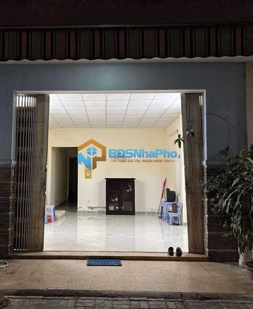 CHO THUÊ NHÀ CẤP 4 DT 100M2 TẠI HOÀ CƯỜNG - Ảnh 2