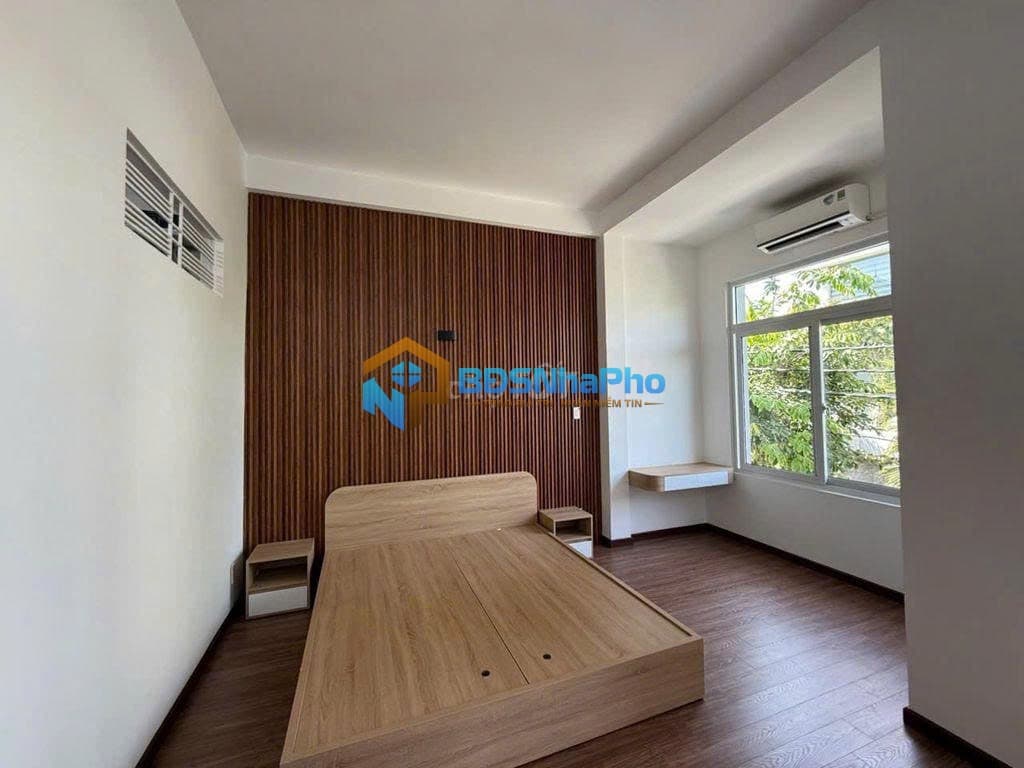 CHO THUÊ NHÀ NGUYÊN CĂN 3 TẦNG DT 89M2 GẦN PHẠM VĂN ĐỒNG - Ảnh 2