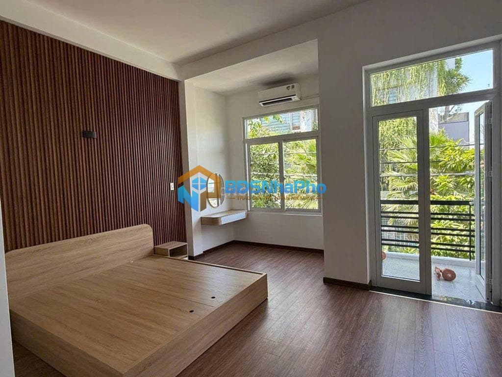 CHO THUÊ NHÀ NGUYÊN CĂN 3 TẦNG DT 89M2 GẦN PHẠM VĂN ĐỒNG - Ảnh 4