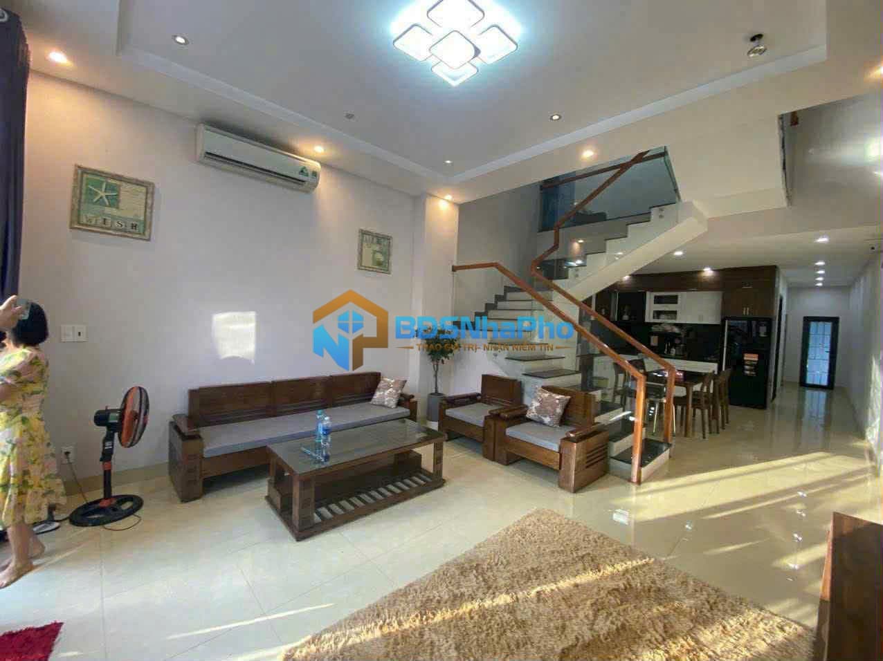 CHO THUÊ NHÀ NGUYÊN CĂN 3 TẦNG DT 100M2 TẠI NGŨ HÀNH SƠN - Ảnh 1