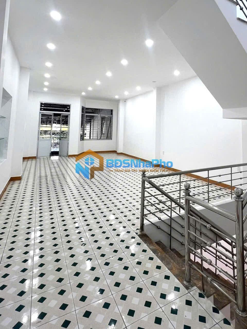 CHO THUÊ NHÀ 3 TẦNG DT 420M2 TẠI NGUYỄN CHÁNH - Ảnh 7