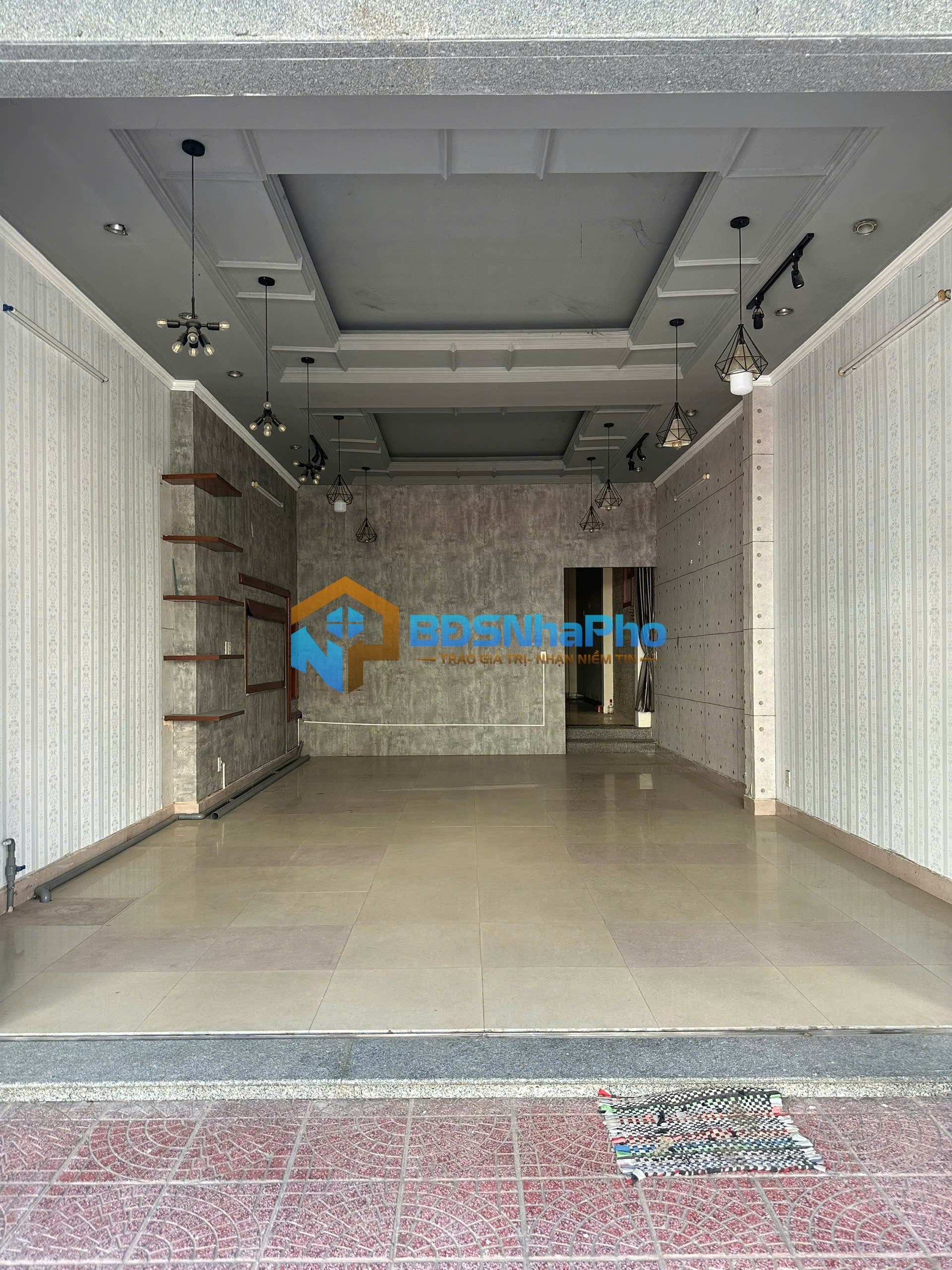 CHO THUÊ NHÀ 3 TẦNG DT 110M2 TẠI HỒ QUÝ LY - Ảnh 1