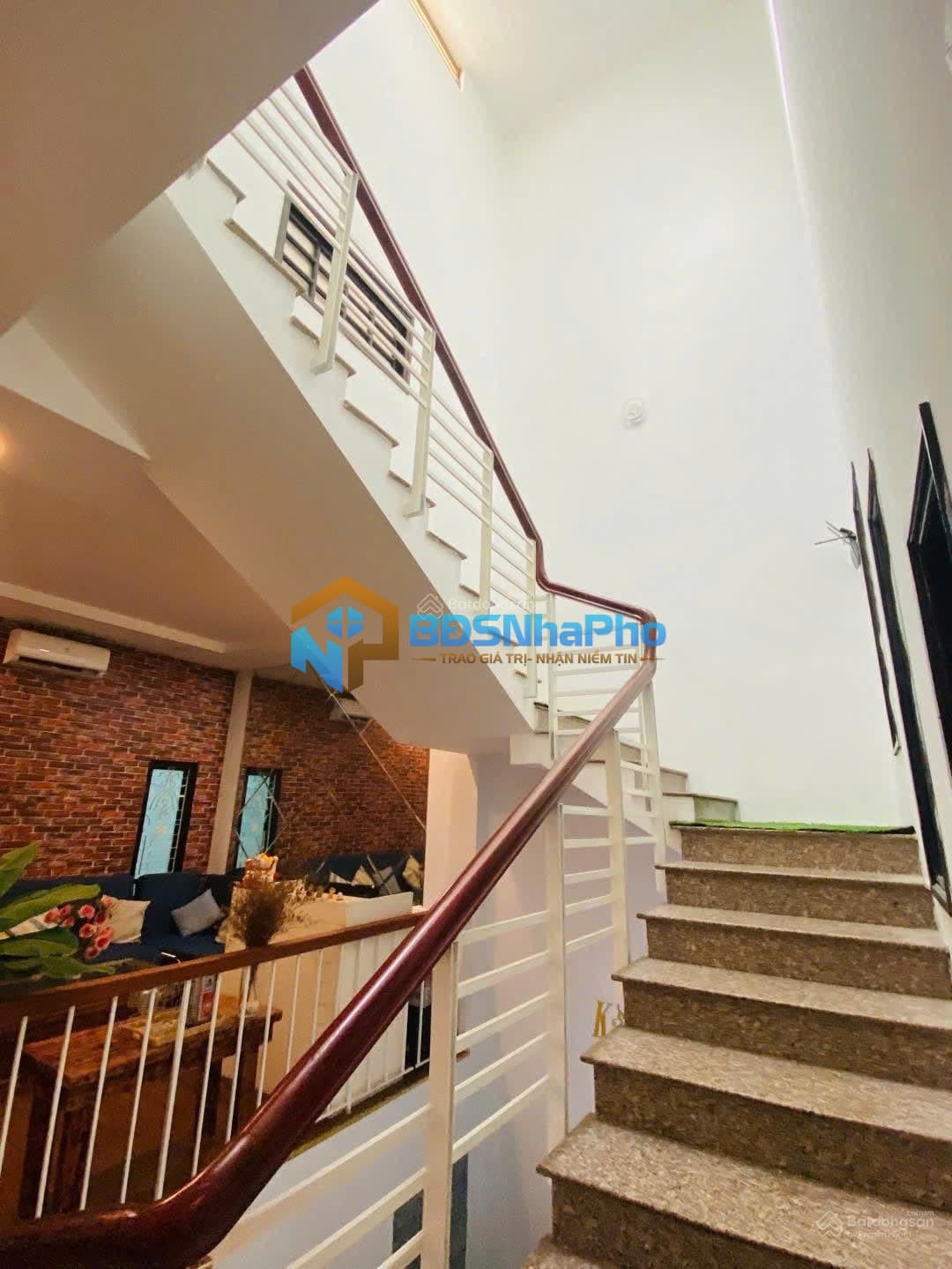 CHO THUÊ NHÀ NGUYÊN CĂN 3 TẦNG DT 100M2 TẠI PHAN ĐĂNG LƯU - Ảnh 3