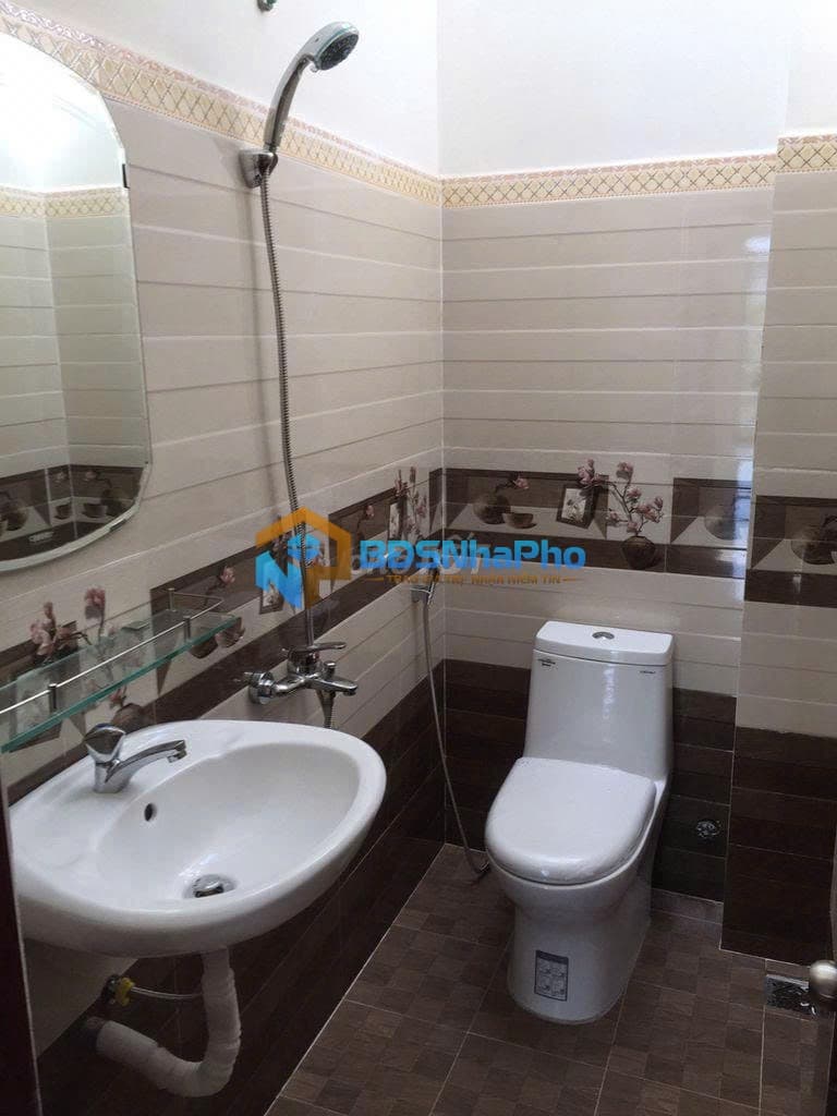 CHO THUÊ NHÀ NGUYÊN CĂN 2 TẦNG DT 100M2 TẠI NGUYỄN CÔNG HOAN - Ảnh 3