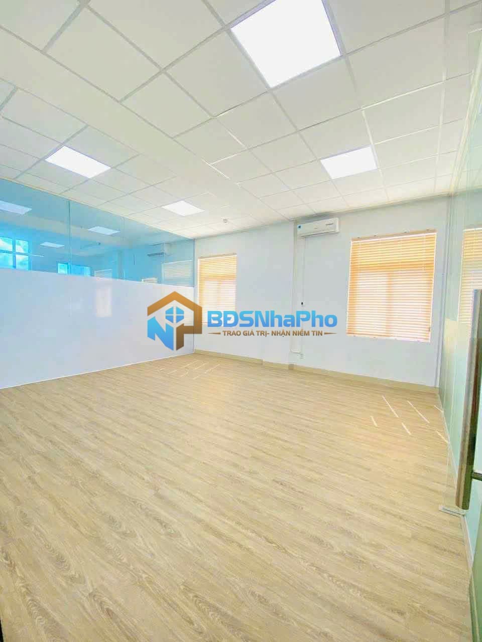 CHO THUÊ VP TẦNG 4 DT 40M2 TẠI HOÀNG VĂN THỤ - Ảnh 2