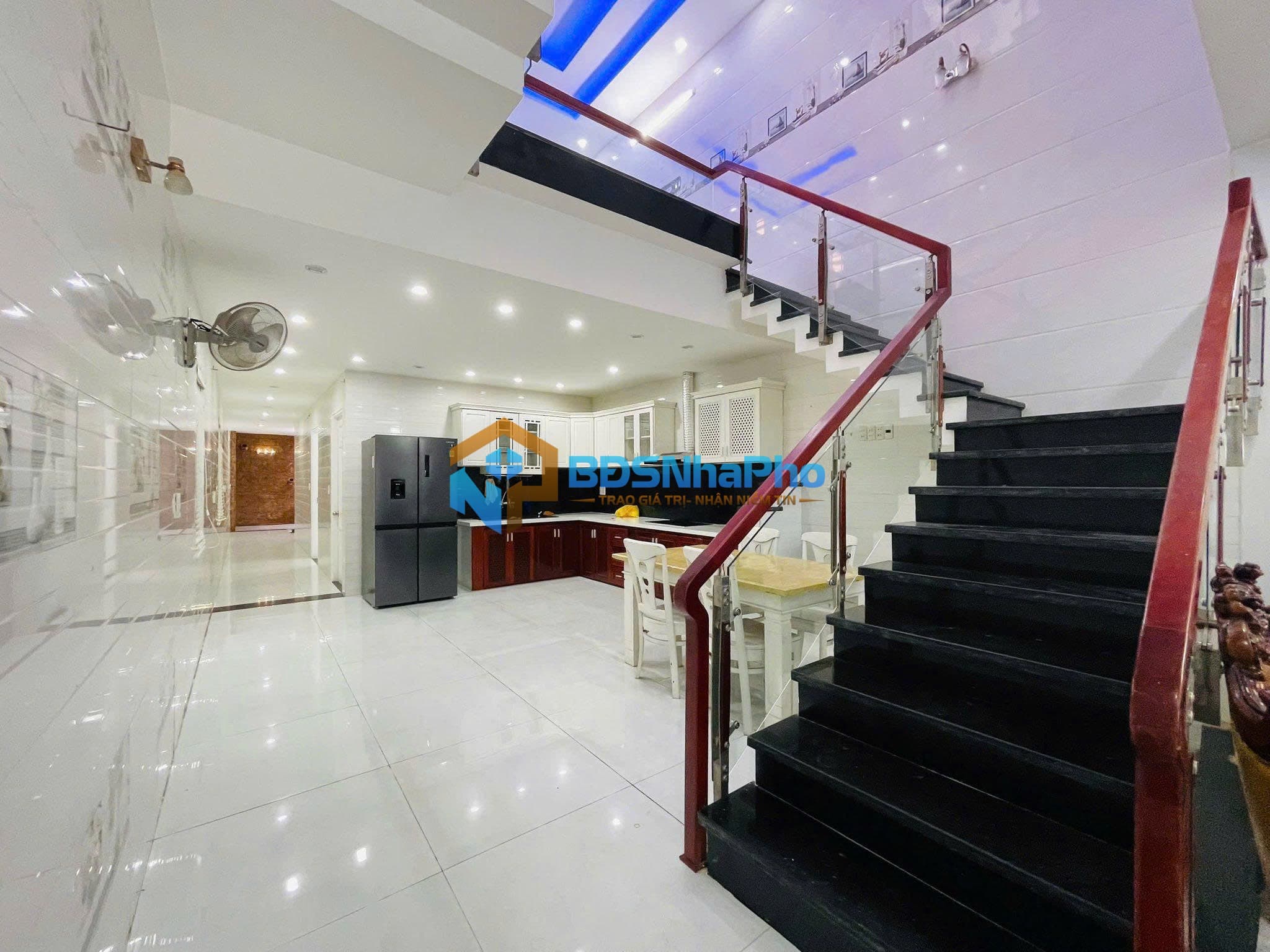 CHO THUÊ NHÀ NGUYÊN CĂN 3 TẦNG DT 157M2 TẠI NGUYỄN PHƯỚC NGUYÊN - Ảnh 8