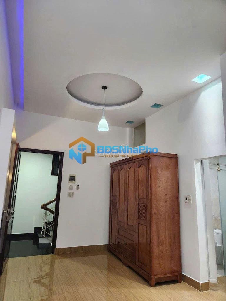CHO THUÊ NHÀ NGUYÊN CĂN 3 TẦNG DT 100M2 TẠI PHẠM KHIÊM ÍCH - Ảnh 4
