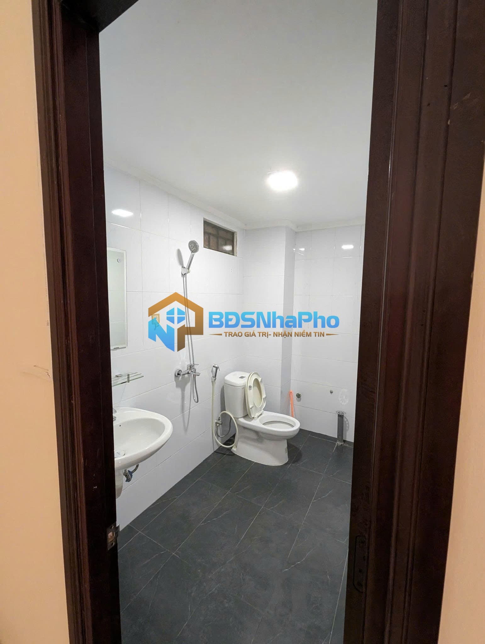 CHO THUÊ NHÀ NGUYÊN CĂN 3 TẦNG DT 75M2 TẠI KIỆT TRẦN CAO VÂN - Ảnh 3