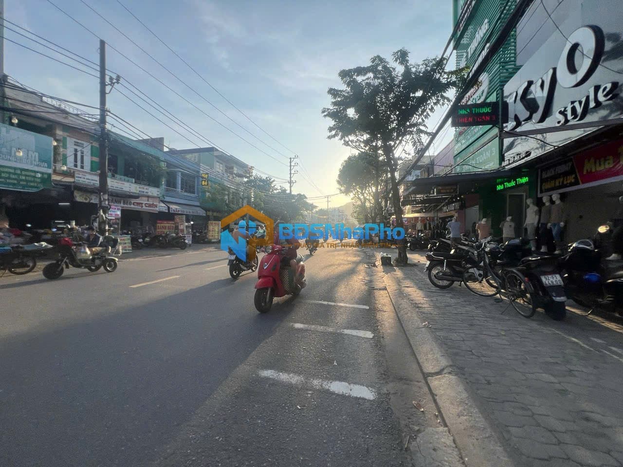 NHÀ 4 TẦNG 24 ÂU CƠ - LIÊN CHIỂU, ĐỐI DIỆN CHỢ HOÀ KHÁNH - Ảnh 6