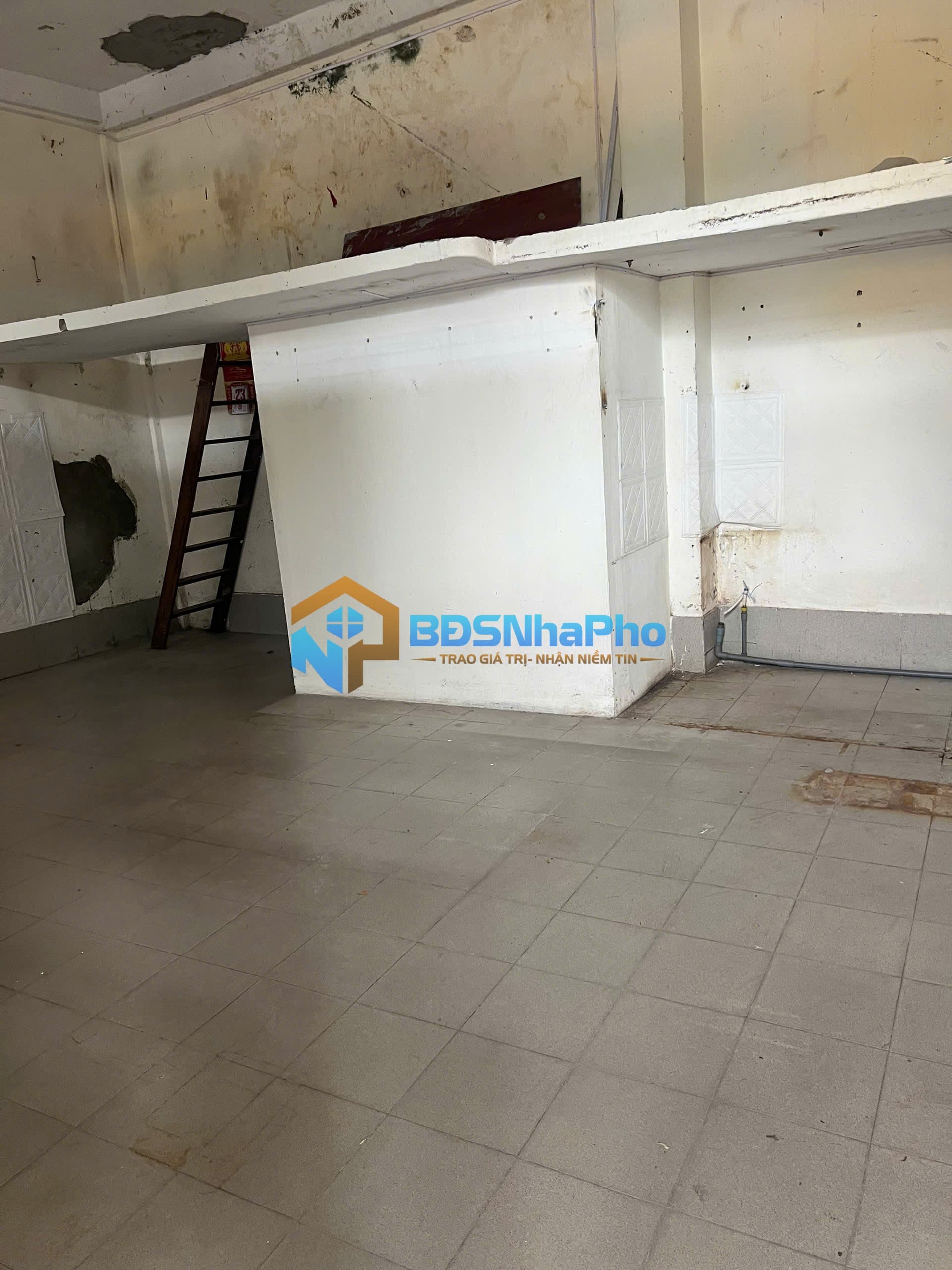 Cho thuê mặt bằng kinh doanh Hải Châu - 97 Nguyễn Thái Học - Ảnh 2