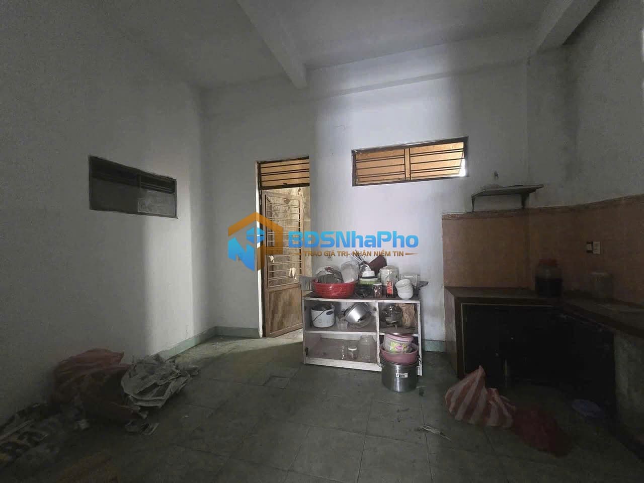 Cho thuê nhà 2 tầng tại 271 Nguyễn Hoàng - Ảnh 2