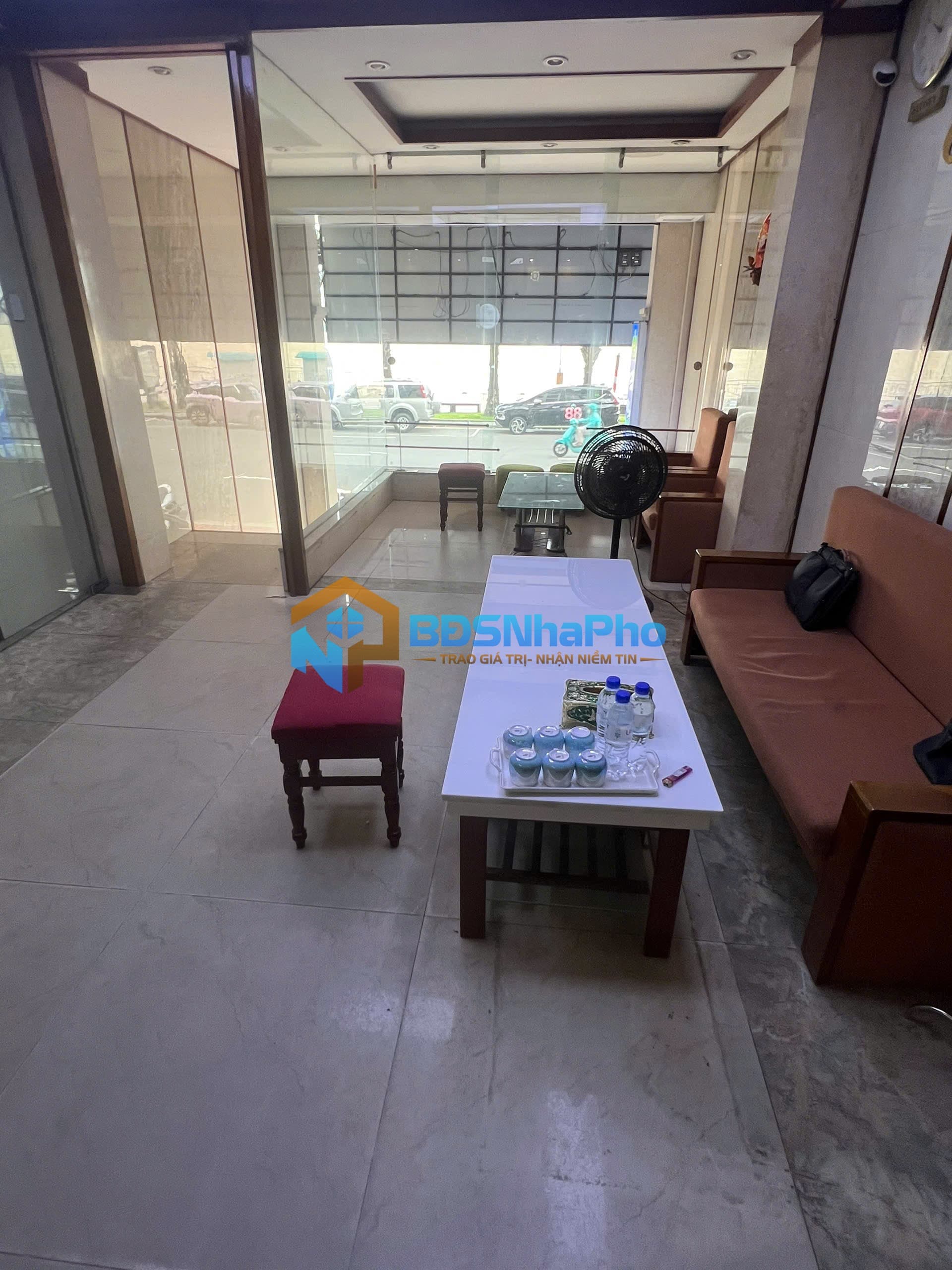 Cho thuê mặt bằng kinh doanh tại 174 Bạch Đằng - Ảnh 1