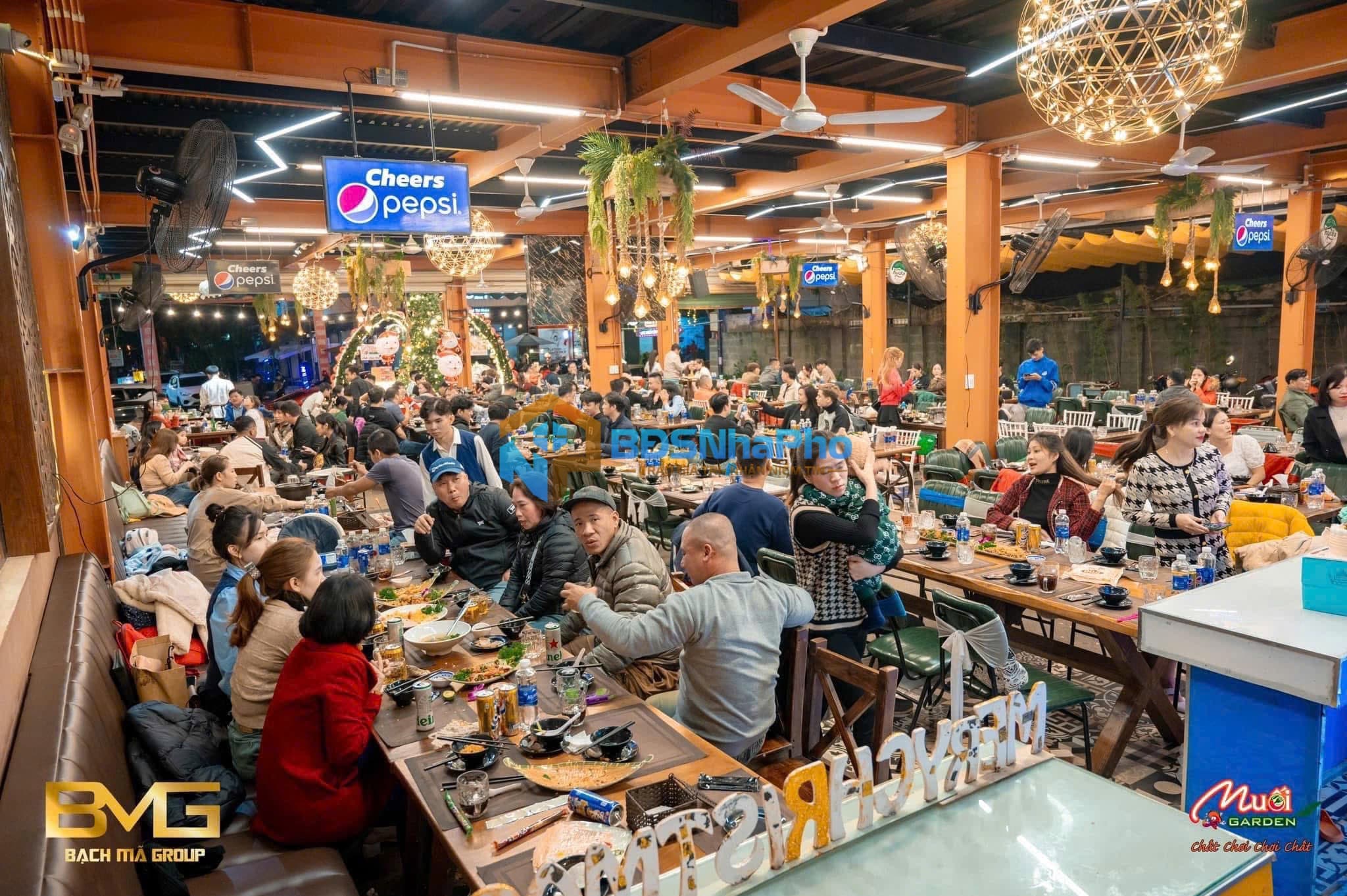 Cho thuê nhà 2 tầng rộng 1200m2 trung tâm Hoà Khánh - Ảnh 1