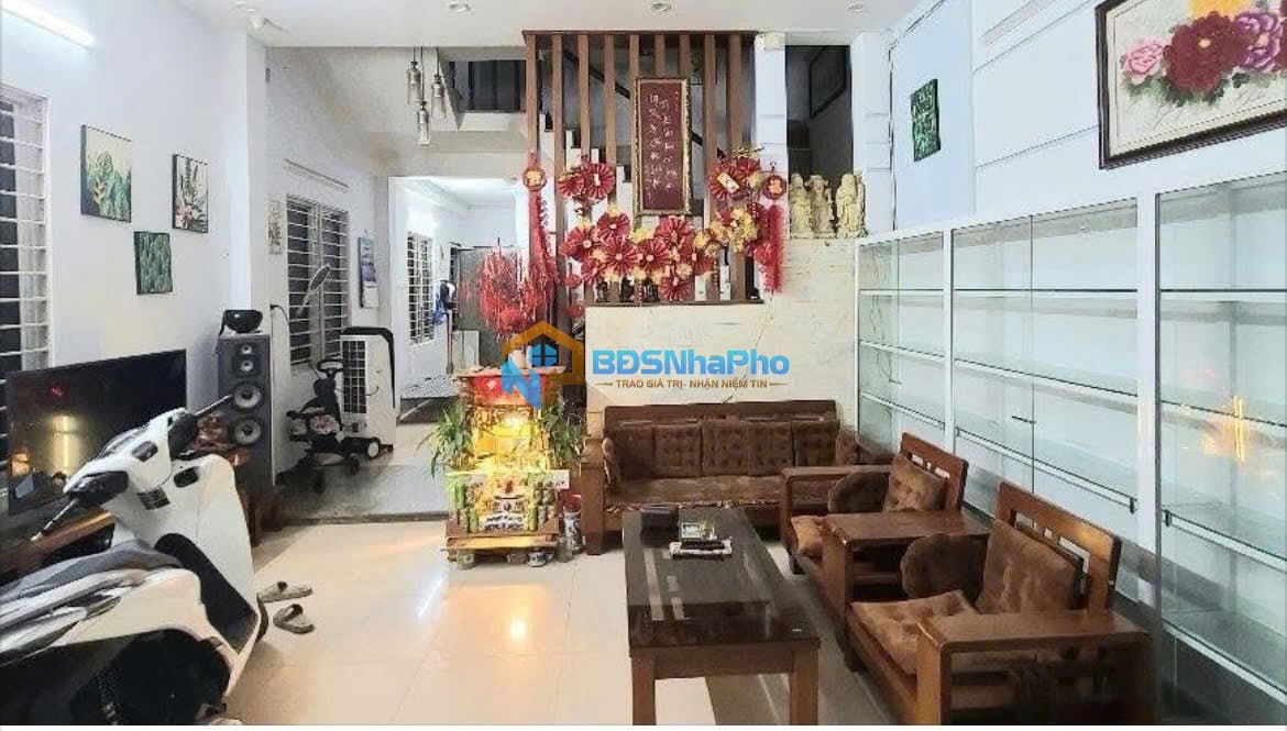 CHO THUÊ NHÀ 3 TẦNG MẶT TIỀN ĐƯỜNG: NGUYỄN SÚY - Ảnh 1