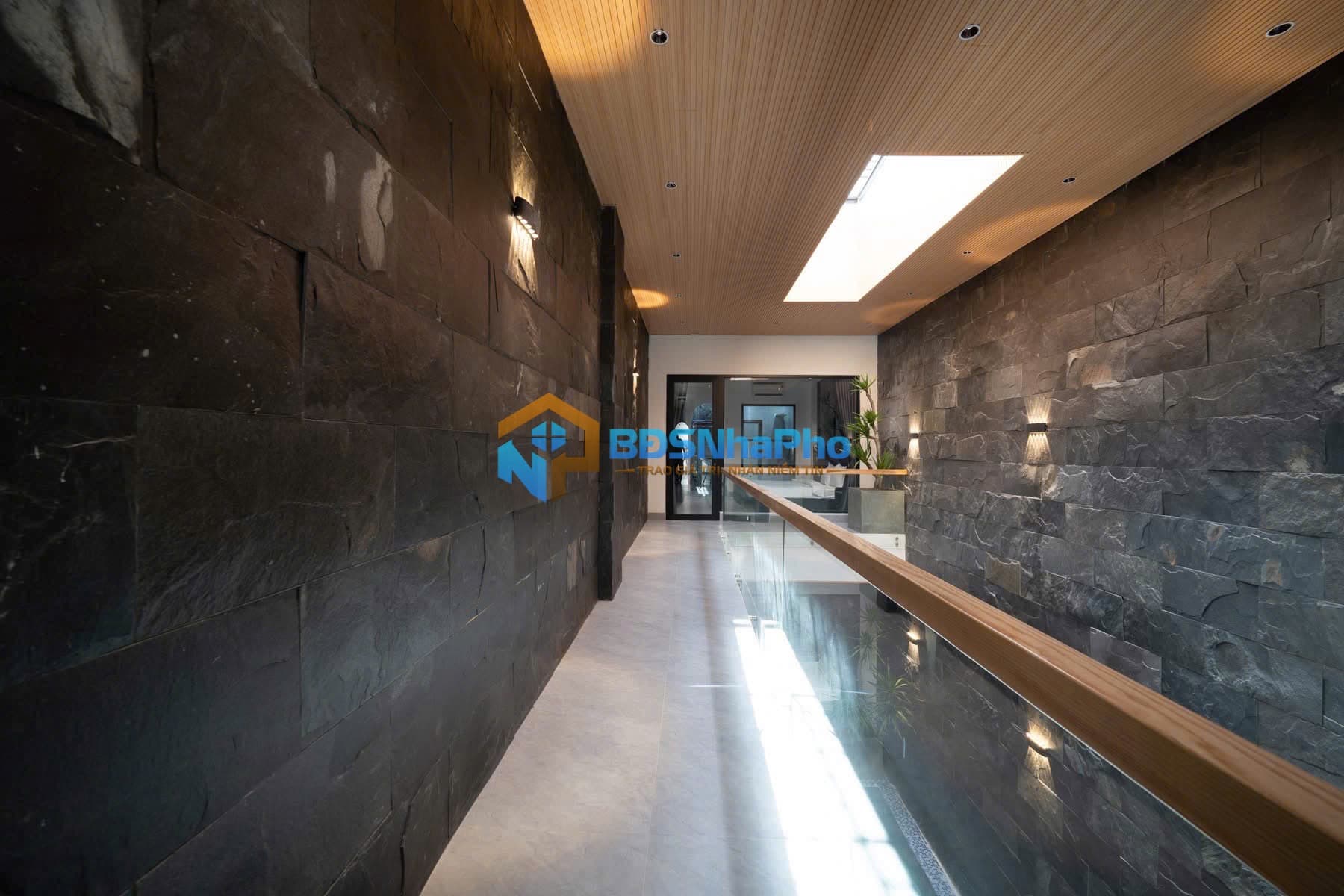 CHO THUÊ NGUYÊN CĂN VILLA NGAY CẦU RỒNG - Ảnh 10