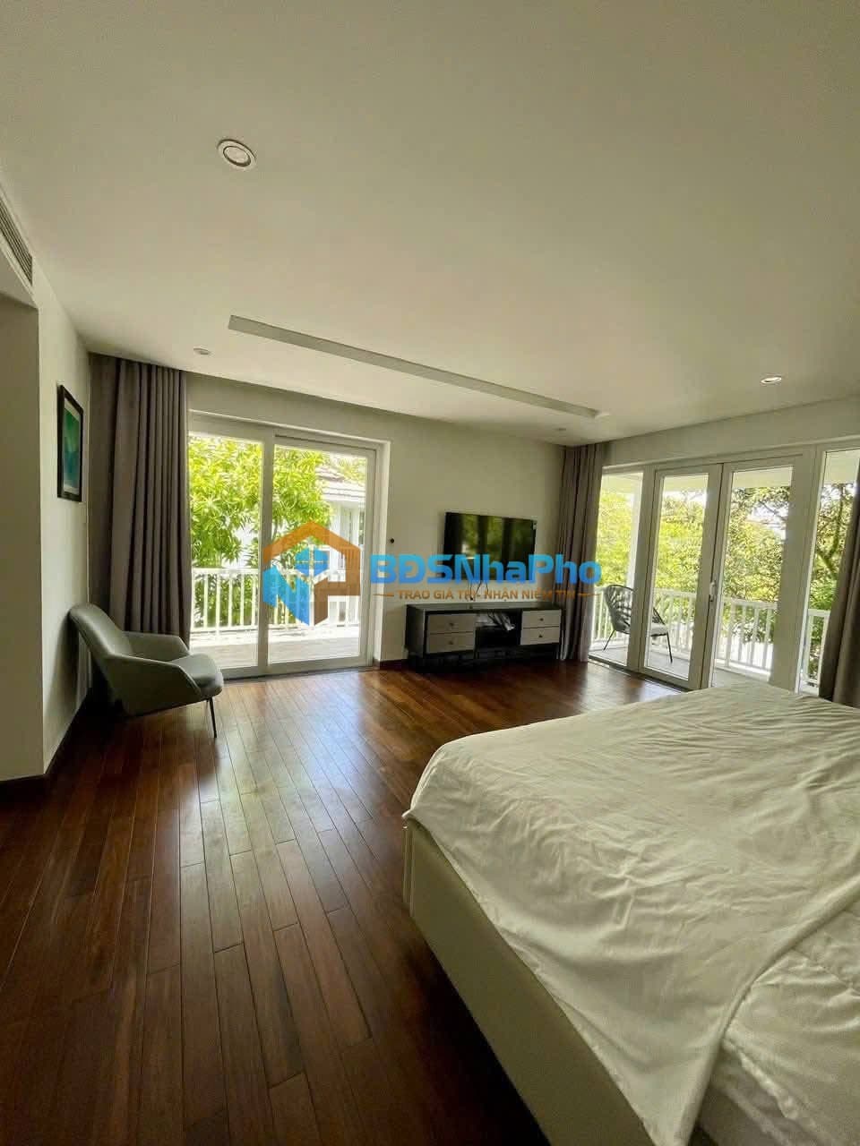 Cho Thuê Villa Khu Euro – Góc 2 Mặt Tiền Đẹp Ngay khu biệt lập - Ảnh 4