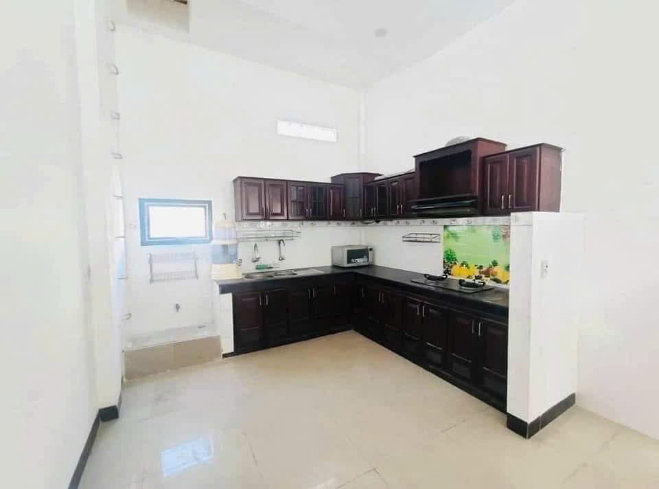 Nhà 2 tầng sân vườn đường Xô Viết Nghệ Tĩnh - Ảnh 2